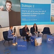 Prezes UKE na konferencji EuroDIG 2024 w Wilnie