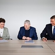 SMJI: Podpisanie dokumentu rekomendującego przyznanie certyfikatu systemowi SamKnows